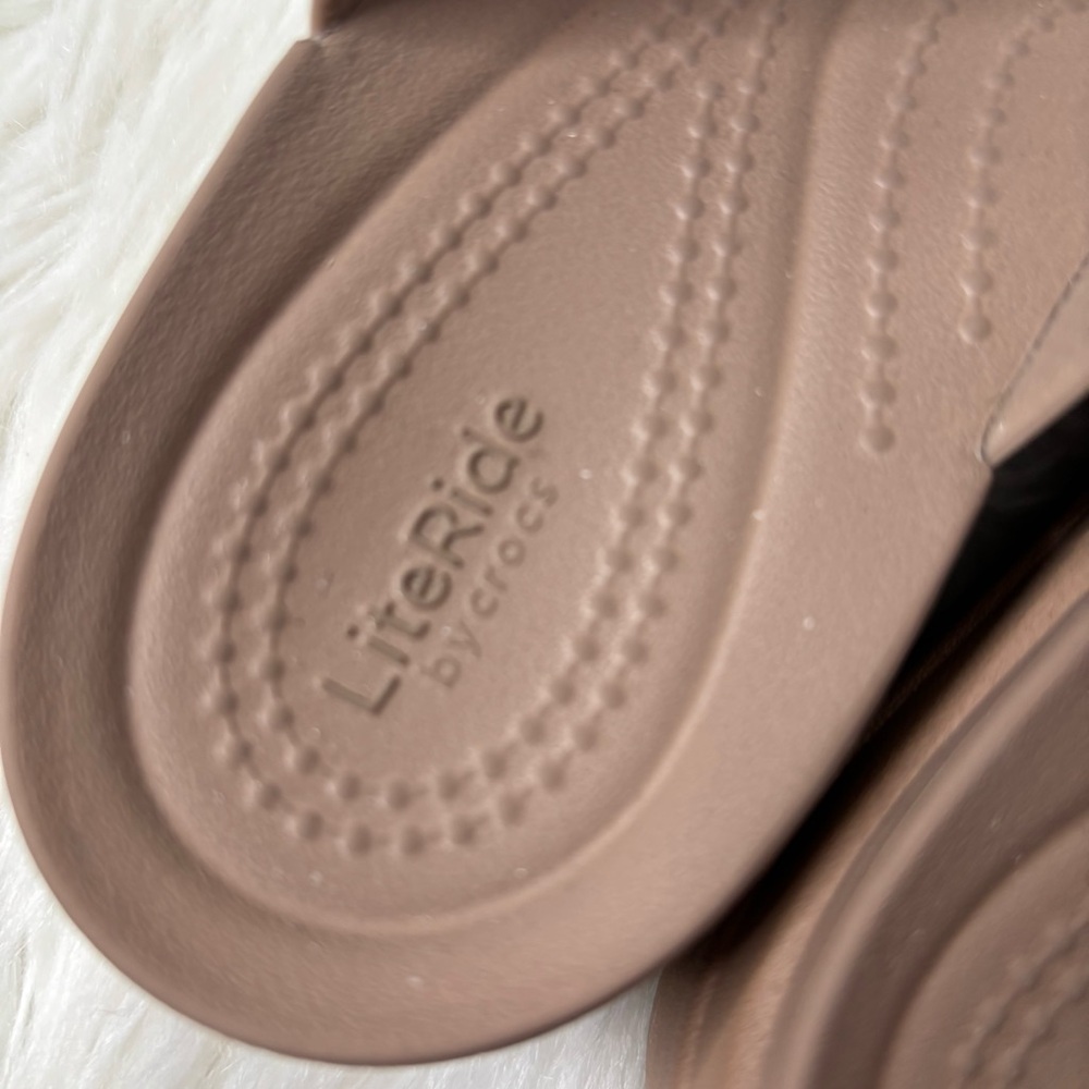 Crocs Women's Brooklyn Buckle Low Wedge, Platform Sandals - Picture 4 of 7